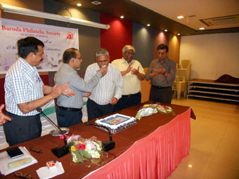 Baroda Philatelic Society celebrated 40th Anniversary
