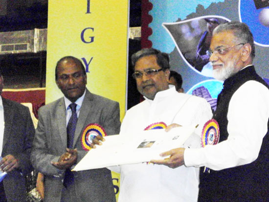 Special Cover on Mars Orbiter Mission