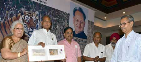 Special Cover on Machali Tiigress released on 18th Sept 2013