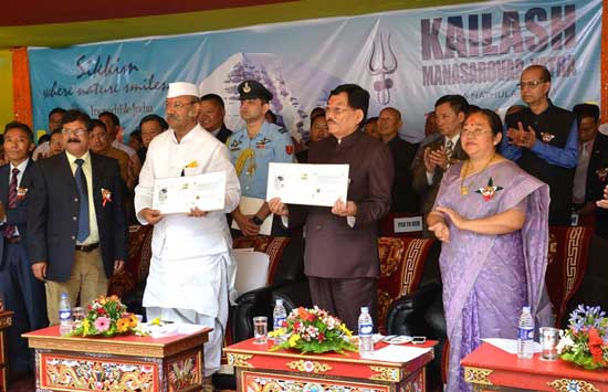 Special cover on flagging off the first batch of pilgrims to Kailash Mansarovar via Nathu La Pass on the Sikkim-Tibet border