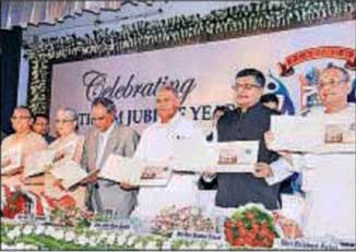 Special Cover on Platinum Jubilee – 75 years of Patna Women’s College